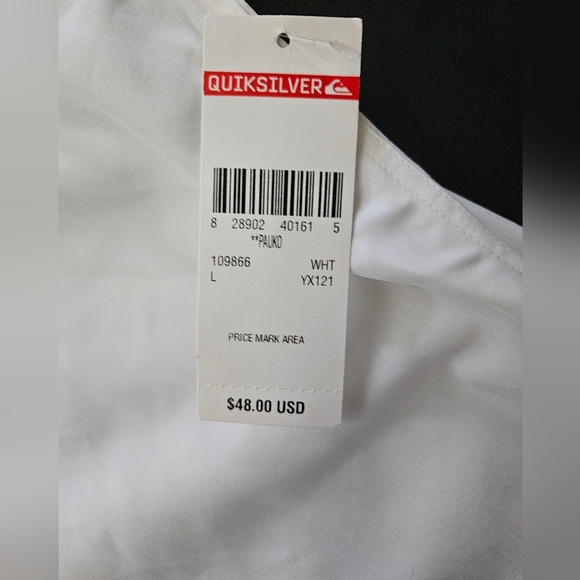 NWT - Quicksilver White Button Up Camp Shirt - Size L - Picture 2 of 13